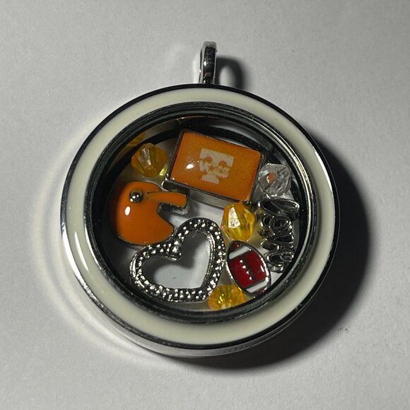 Tennessee Volunteers NCAA Memory Charm Locket w/ 22 IN chain NEW - Picture 1 of 3